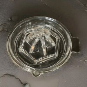 Vintage Citrus Juicer Reamer w/Handle & Pour Spout Pressed Glass Hexagon